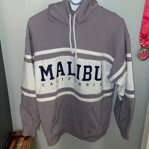 Hollister Hoodie - Picture 1 of 2